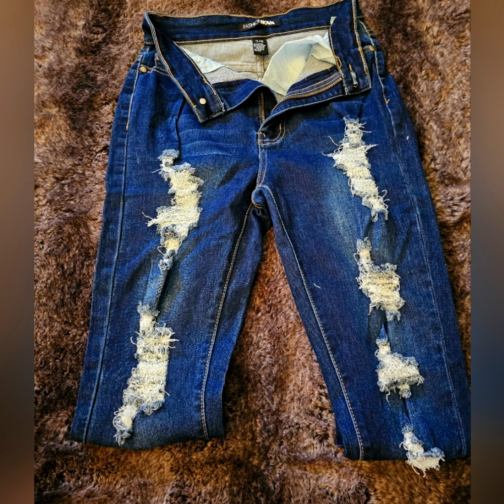 Fashion nova jeans